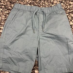 Sonoma Men's Athletic Gray Shorts